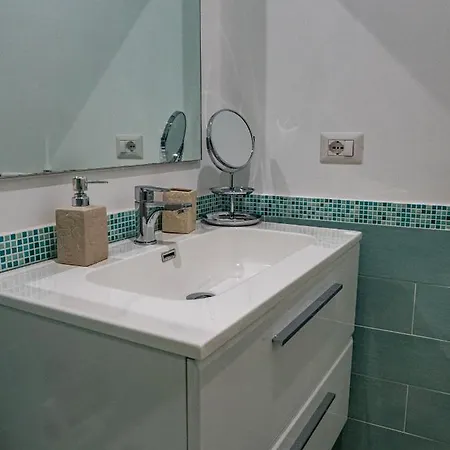 Casa Astra Alojamento de Acomodação e Pequeno-almoço 4*