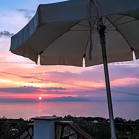 Acomodação com café da manhã  Casa Astra Anacapri (Isola di Capri)