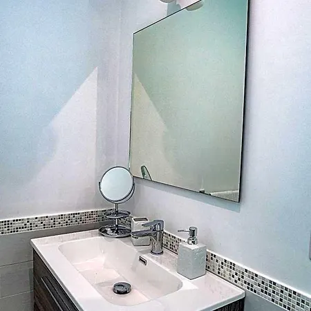 Alojamento de Acomodação e Pequeno-almoço Casa Astra 4*