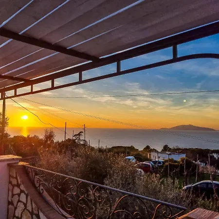 Bed & Breakfast Casa Astra Anacapri (Isola di Capri)
