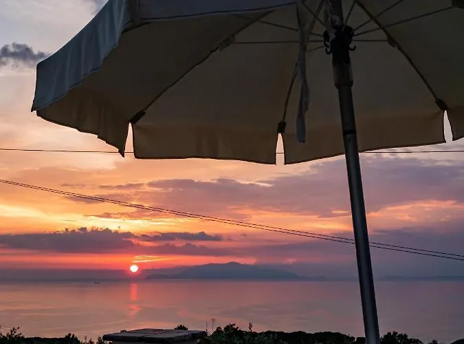 Casa Astra 4*